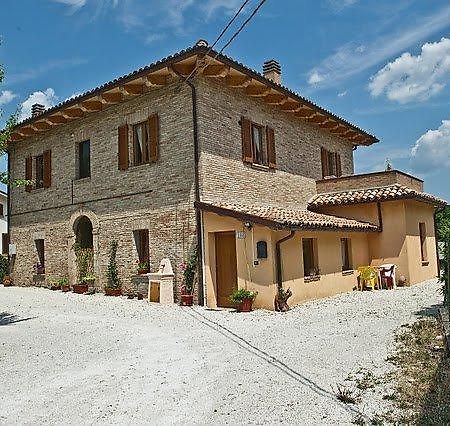 Antica Loggia Hotel Fabriano Exterior foto